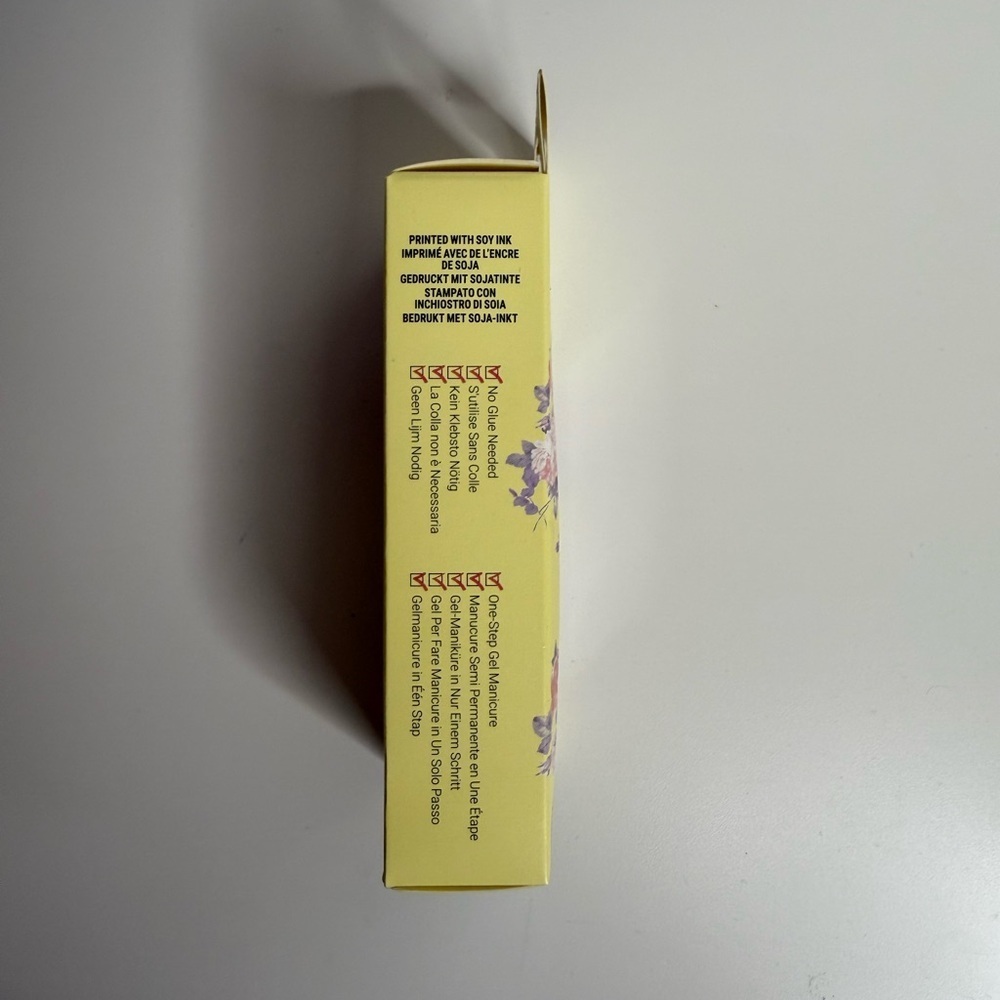 imPRESS LoveShackFancy Limited Edition Press-On Nails - Floral Red and Purple - Picture 3 of 11